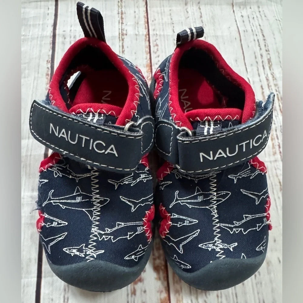 Nautica Kids Shark Print Navy and Red Water Shoes size 5